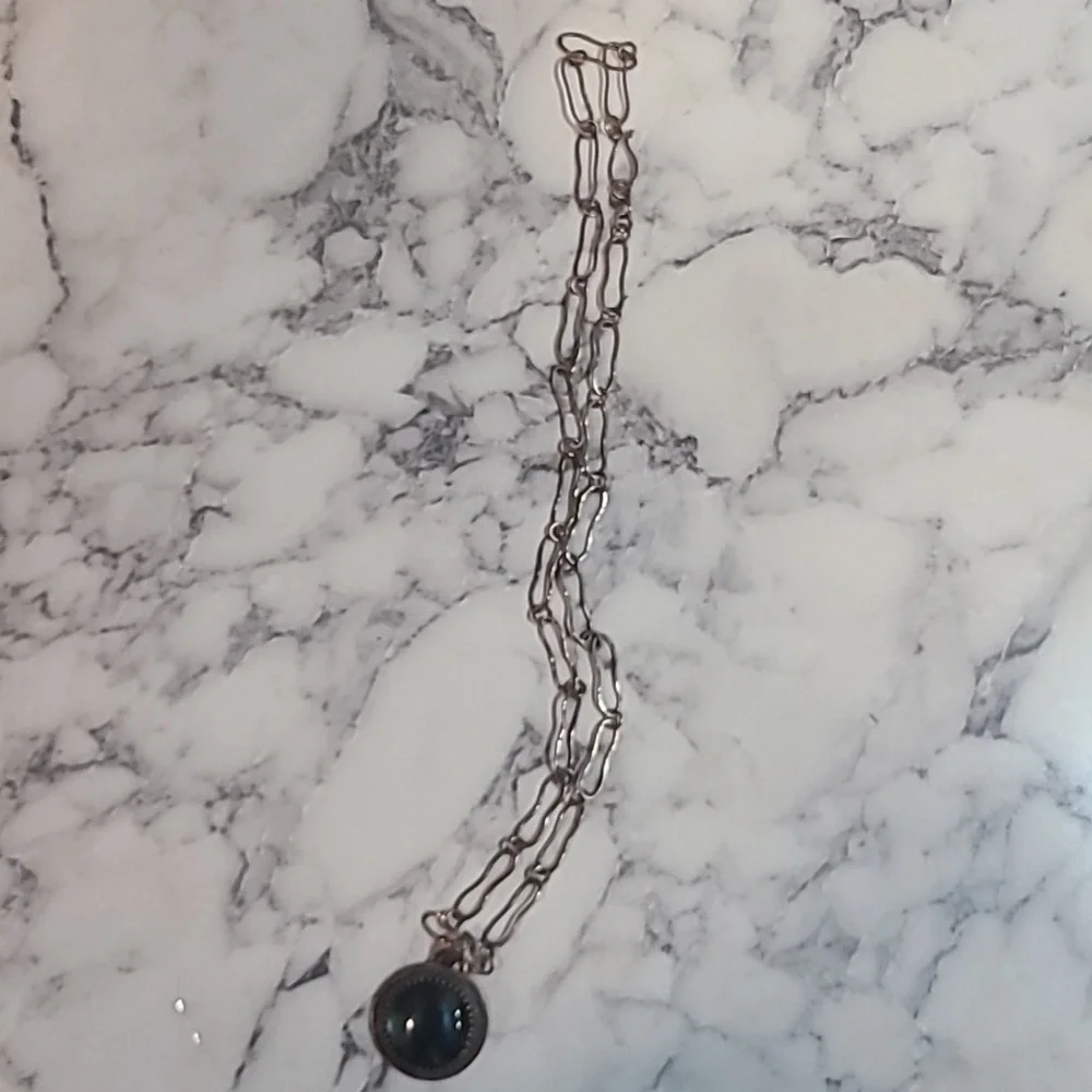 OOAK dragon eye labradorite pendant - Picture 7 of 7